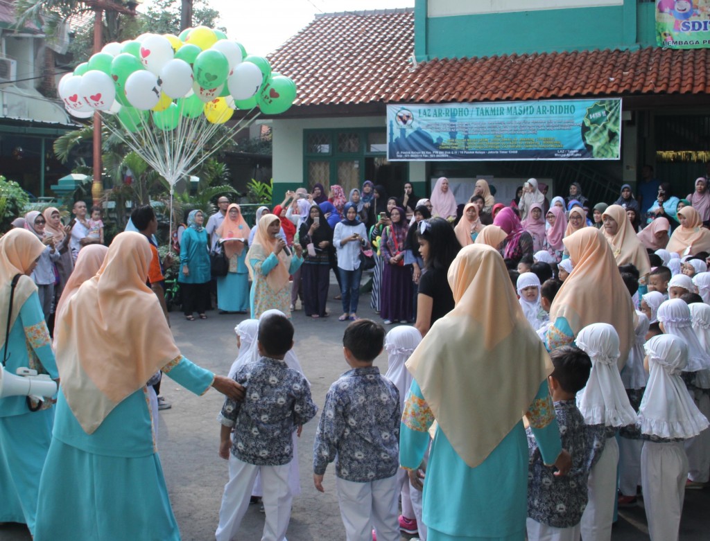 Masa Orientasi Siswa MOS dan Hari  Pengenalan Lingkungan 